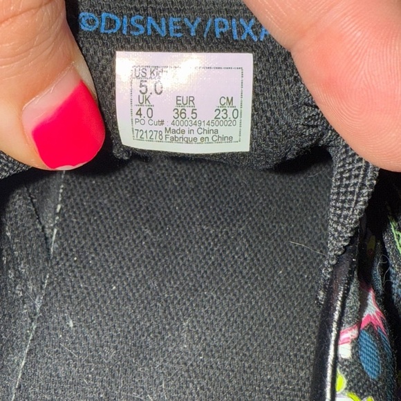 Vans x Disney Pixar Buzz Lightyear Slip-On Sneakers | Women’s 5 / Men’s 4 - Picture 6 of 8